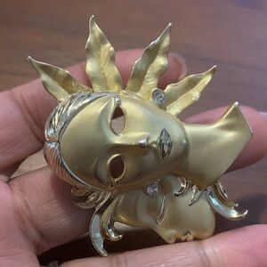 VintageTone Face Art Deco Brooch